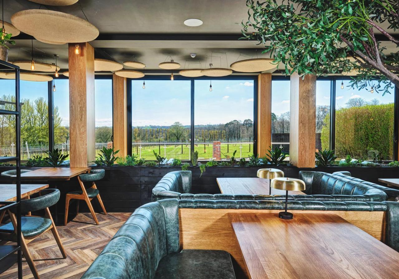 Llanerch Vineyard Hotel Hensol Exterior photo